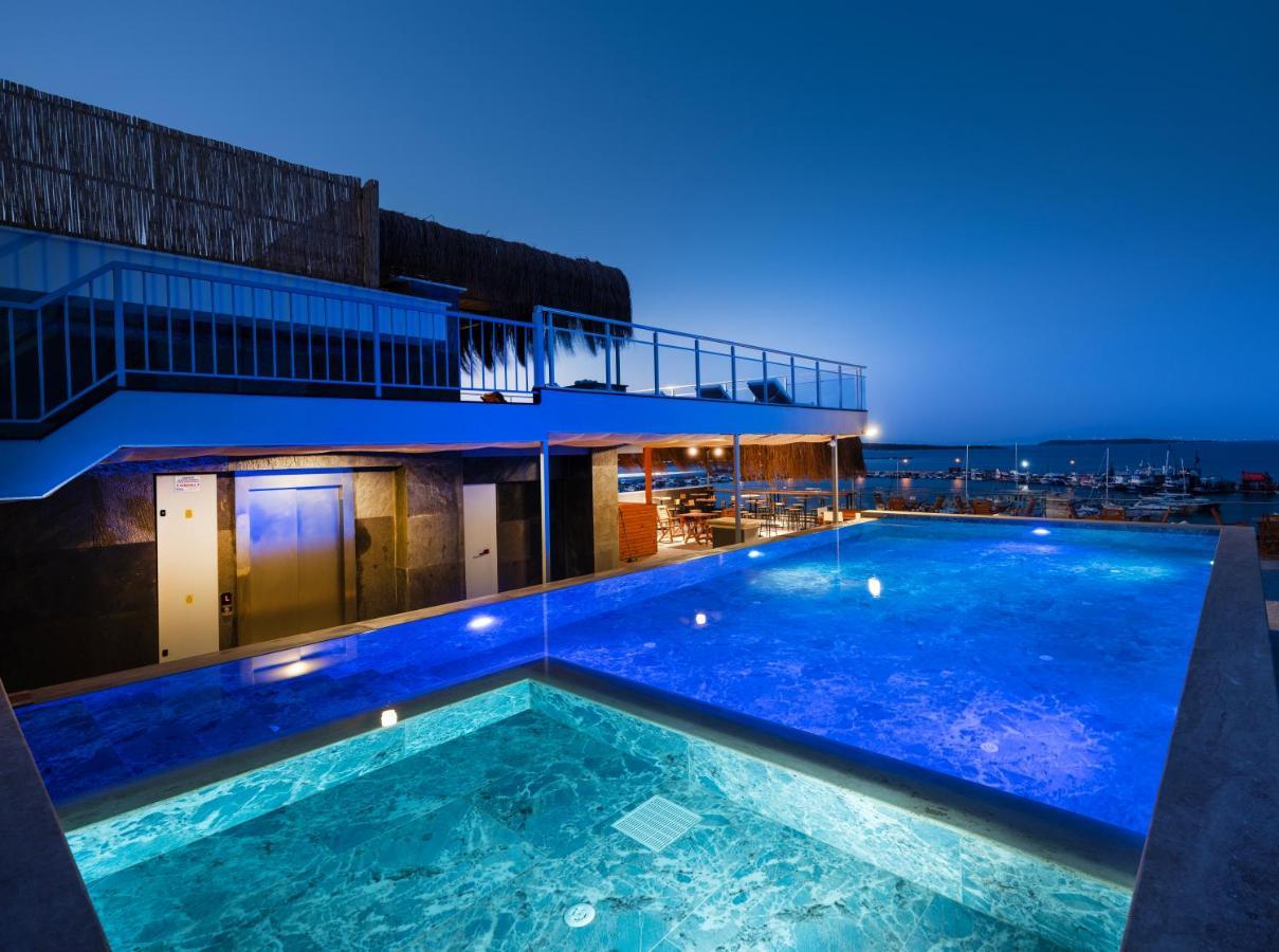 Ma-Si Urla Hotel Exterior photo